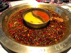 -哥老官重庆美蛙鱼头(宝山龙湖店)