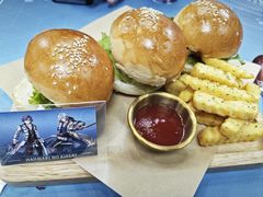 -IPSTAR·潮玩星球·主题店(上海店)