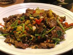 小炒黄牛肉-湘里乡亲甲王二老店