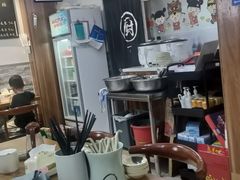 -黄阿姨锅贴大王(万航渡路店)