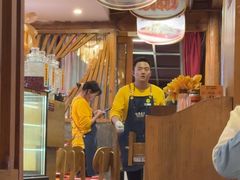 -隔壁老王·家常云南菜(花巷店)