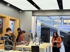 -DJI大疆(深圳华强北曼哈授权体验店)