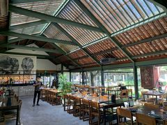 -喜洲吧·江畔老船厂·庭院餐厅(喜临院店)