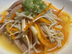 鲜腐竹秋葵-新太二·鲜料川菜(花都融创茂店)