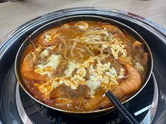 -三清洞摩西韩式年糕火锅(威高广场店)