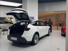 -TESLA 特斯拉(广州天环广场体验店)