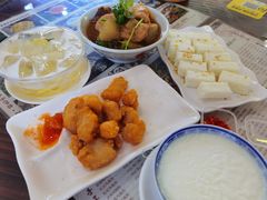 -周大娘牛乳(旧寨古村总店)