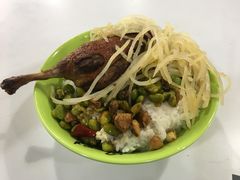 -中央民族大学学生食堂