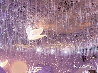 在这家店结婚，精灵都这一定会来参加你的婚礼～