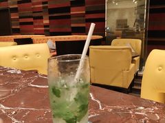 -上海大宁福朋喜来登酒店大堂吧(共和新路店)