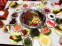 艳红酸辣三拼锅-陳艳红火锅(港汇店)