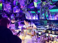 -OZONE 顶楼酒吧(香港丽思卡尔顿酒店)