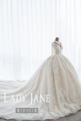-Lady  Jane高端婚纱礼服馆