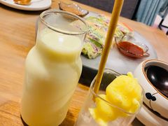 香蕉牛奶-云水瑶意境云南菜(柏威年购物中心店)