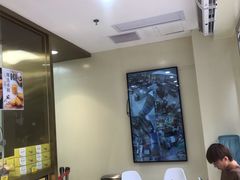 -鲍师傅糕点(百盛西南商都店)