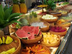 -四囍码头海鲜烧烤自助火锅(外滩南京东路悦荟广场店)