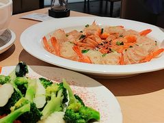 蒜蓉粉丝蒸虾-吕氏疙瘩汤·新派鲁菜(欢乐汇店)
