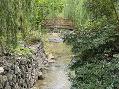 -高荡千年布依古寨旅游景区