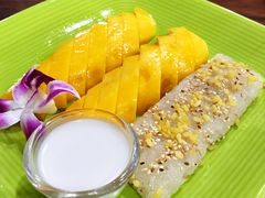 -Dang restaurant (patong phuket)