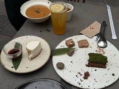 -知亘茶食