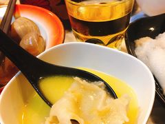 -鲜入围煮花胶鸡海鲜火锅