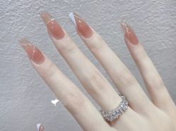 -ZX·美睫设计师汇聚店