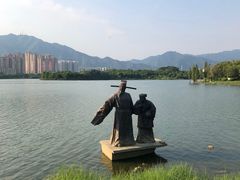 -飞来湖湿地公园