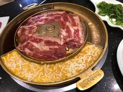 -猪啊牛呀羊啊铜盘烤肉(正大广场店)