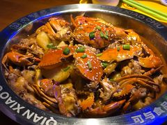 -钳小厨疯味1987肉蟹煲(美一城广场店)