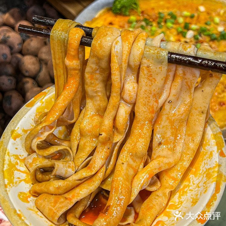 推荐涮烫10秒左右，一个人可以承包一整盘！