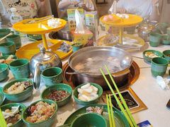 -润园四季椰子鸡火锅(卓越INTOWN店)