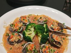 -忆江南·临江鱼馆