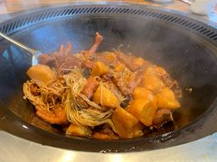 -山河屯铁锅炖鲜鹅·东北菜(开发区一店)