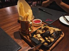 -恰餐厅及酒吧 CHAR Bar & Grill (北京丽都皇冠假日店)