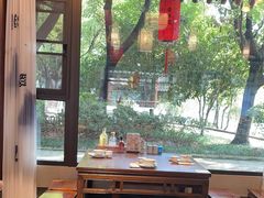 -绍兴老味道·非遗门店(银泰城店)