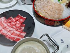 -红鼎豆捞·非遗鲍皇汤火锅(宝丰路店)