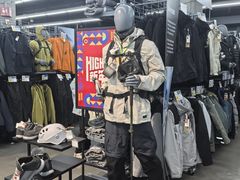 -迪卡侬(越秀公园店)
