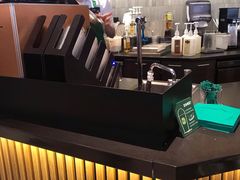 -星巴克(来福士2F店)