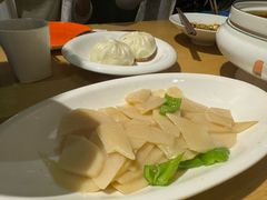 -渝信川菜 · 川味家常菜(财富购物中心店)