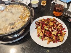 -草墩罗非鱼庄•野生菌•腊排骨(七星街上段店)