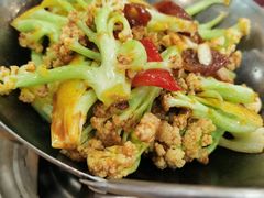 干锅有机花菜-粤仔湾砂锅粥(阳光店)