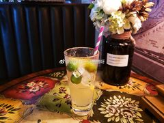 -一棵树咖啡馆(泉乐坊店)