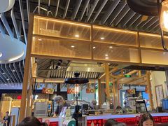 -肥汁米蘭香港米线(长宁来福士店)