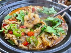 砂锅深山石蛙-龚师傅土菜馆.地道农家菜(魅力湘西店)