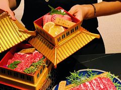 -山川小町·极番烧肉(新地假日广场店)