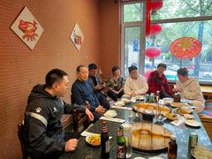 -老渔翁炖鱼坊(黄海西路东山店)