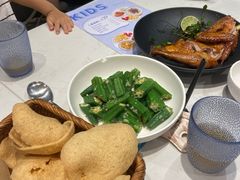 -美奈小馆·越南料理(中航城君尚购物中心店)