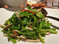 香干水芹菜-海味世家·家常菜馆(明州里店)