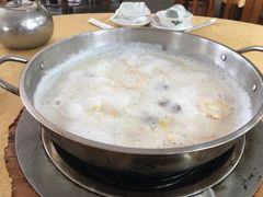 -龙回山庄