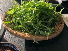 -大匠工房古船木艺术餐厅·猪肚鸡专门店(长白仙岛店)